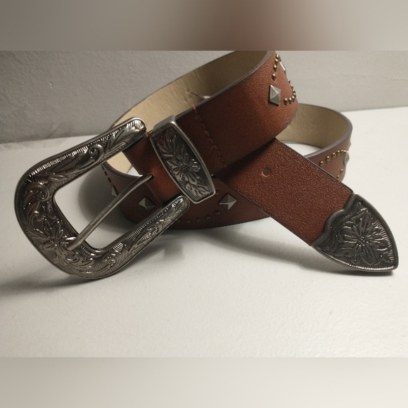 Western Style Studded Belt_ 15/32" Wide, 15" Length, 5 Holes - Picture 7 of 15